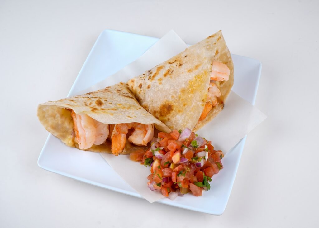 plato de mariscos frescos en tijuana